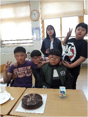 생일파티1.jpg